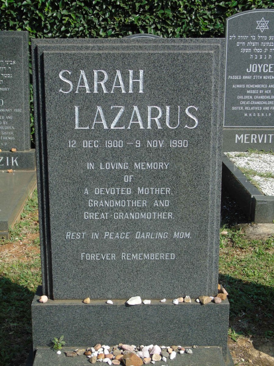 LAZARUS Sarah 1900-1990