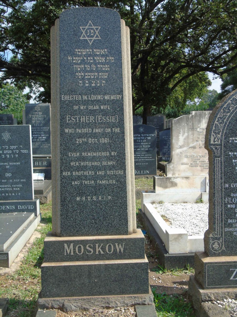 MOSKOW Esther -1961