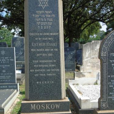 MOSKOW Esther -1961