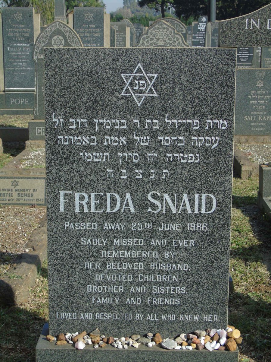 SNAID Freda -1986
