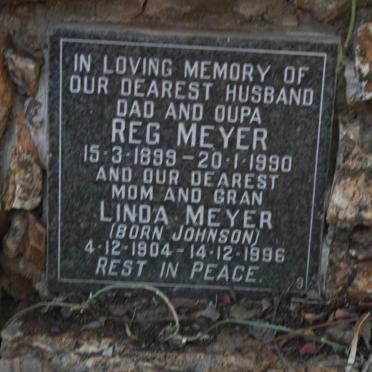 MEYER Reg 1899-1990 & Linda JOHNSON 1904-1996