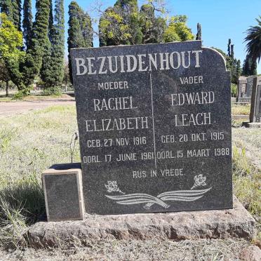BEZUIDENHOUT Edward Leach 1915-1988 &amp; Rachel Elizabeth 1916-1961