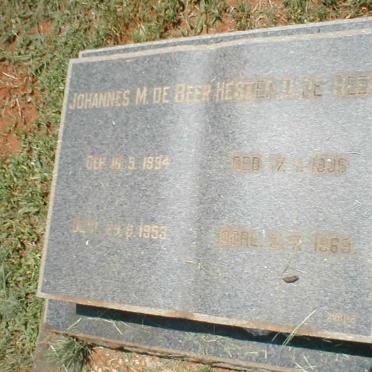 BEER Johannes M., de 1894-1958 &amp; Hester D. 1904-1969