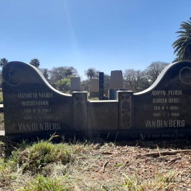 BERG  Alwyn Petrus Burger, van den 1895-1968 &amp; Elizabeth Maria Herselmann 1907-1989