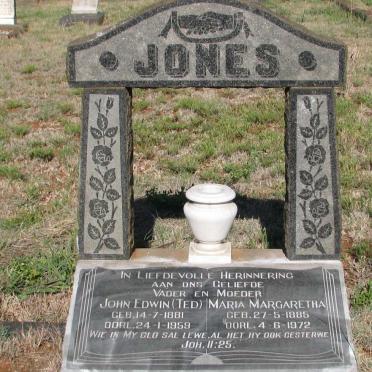 JONES John Edwin 1881-1959 &amp; Maria Margaretha 1885-1972
