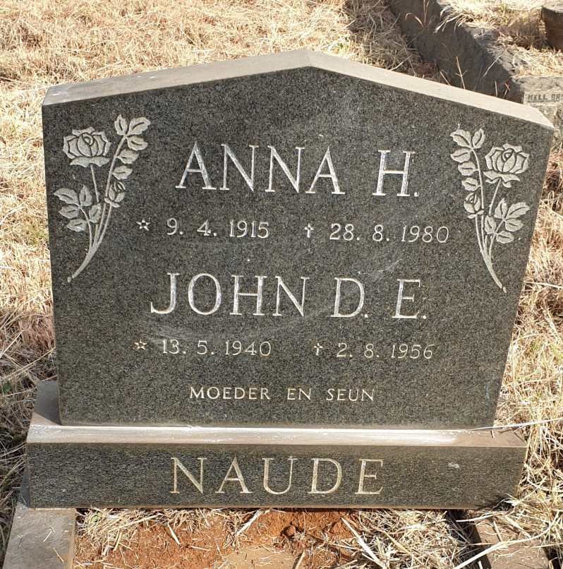 NAUDE Anna H. 1915-1980 :: NAUDE John D.E. 1940-1956 