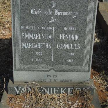 NIEKERK Emmarentia Margaretha, van 1906-1953 :: VAN NIEKERK Hendrik Cornelius 1940-1956 