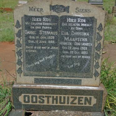 OOSTHUIZEN Daniel Stefanus 1908-1943 &amp; Eva Christina MAARTENS 1909-1983