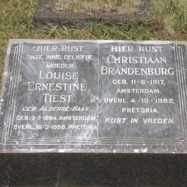 TIEST Louise Ernestine nee ALDERSE-BAAS 1884-1958 :: BRANDENBURG Christiaan 1917-1982