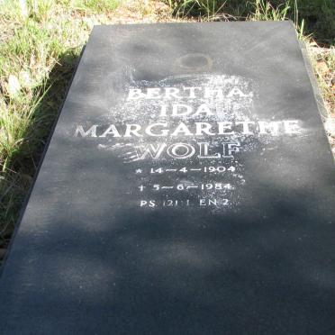 WOLF Bertha Ida Margarethe 1904-1984