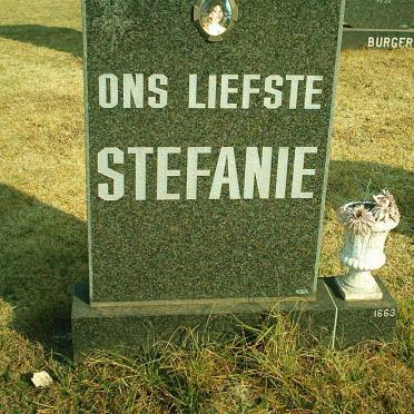?? Stefanie