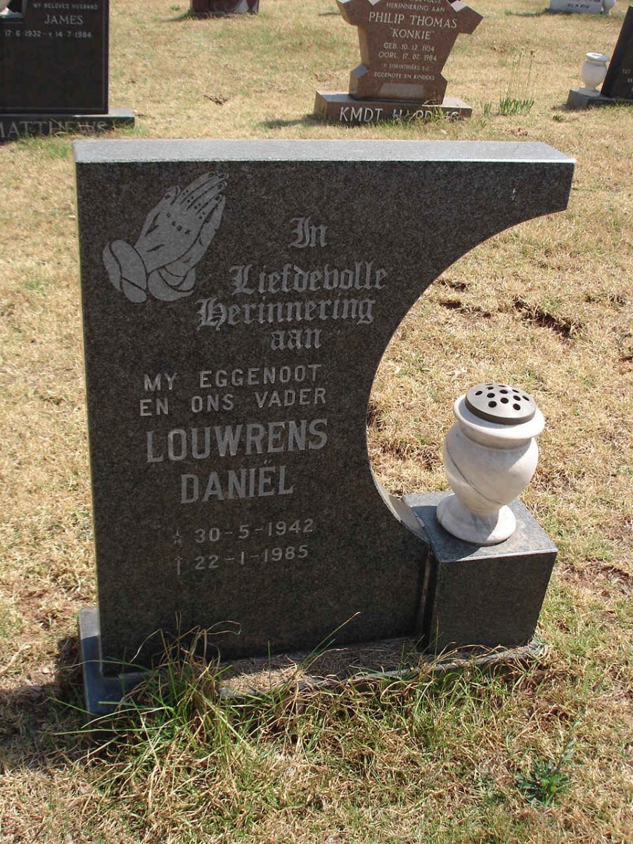 ? Louwrens Daniel 1942-1985