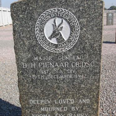 PIENAAR D.H. -1942