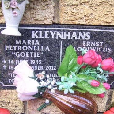 KLEYNHANS Ernst Lodiwicus ? &amp; Maria Petronella 1945-2012