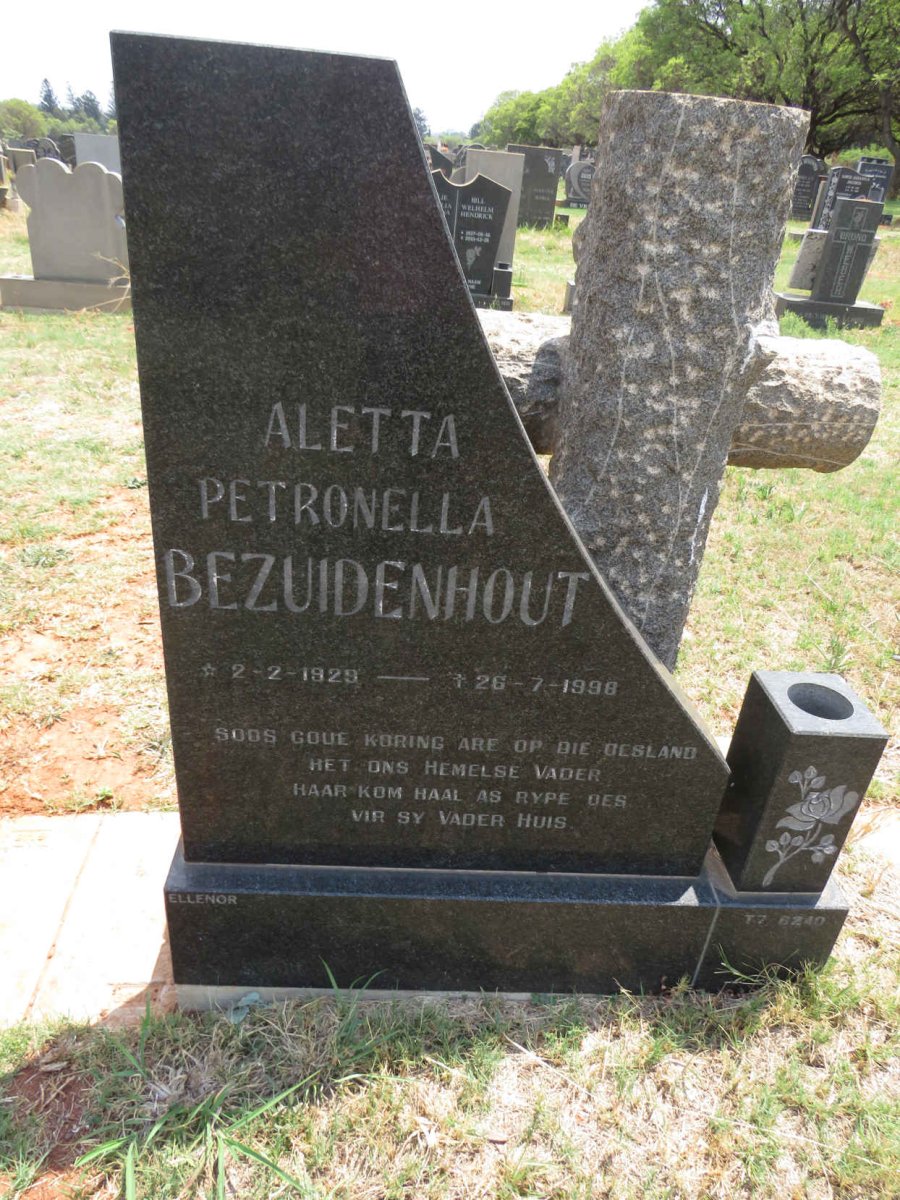 BEZUIDENHOUT Aletta Petronella 1929-1998