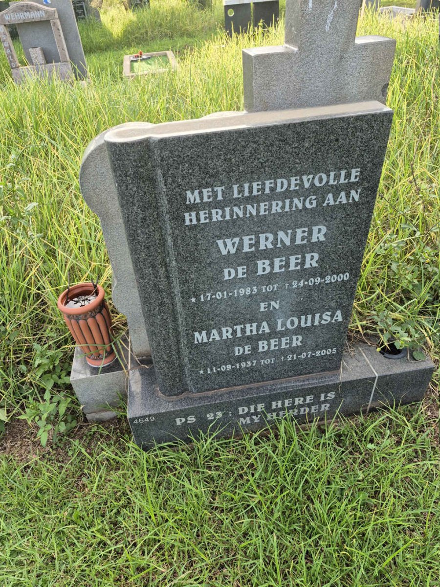 BEER Martha Louisa, de 1937-2005 :: DE BEER Werner 1983-2000