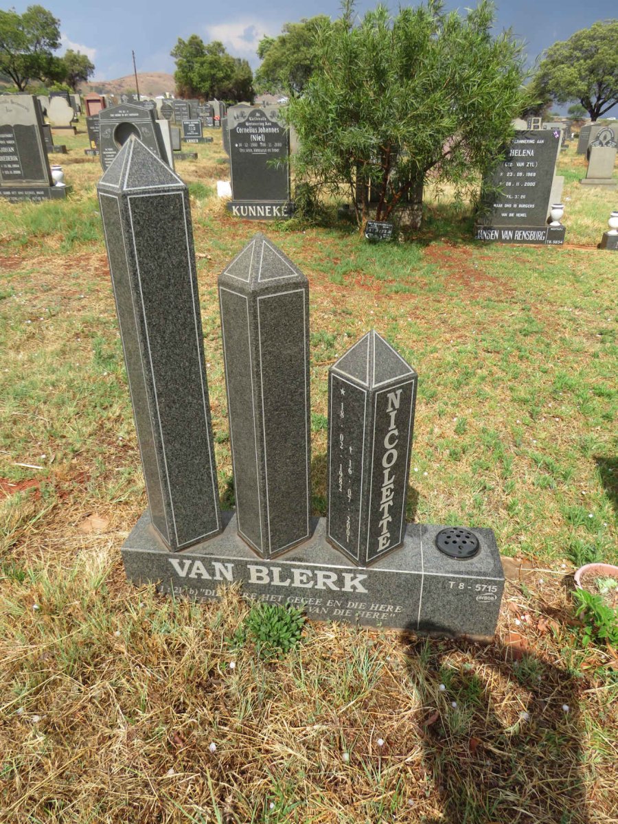 BLERK Nicolette, van 1982-2001 _1