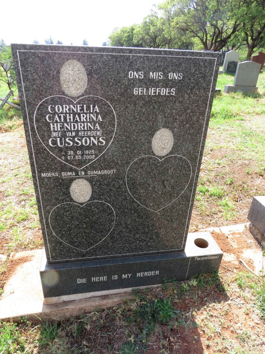 CUSSONS Cornelia Catharina Hendrina nee VAN HEERDEN 1925-2002