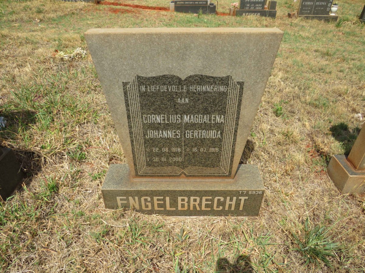 ENGELBRECHT Cornelius Johannes 1916-2000 & Magdalena Gertruida 1919-