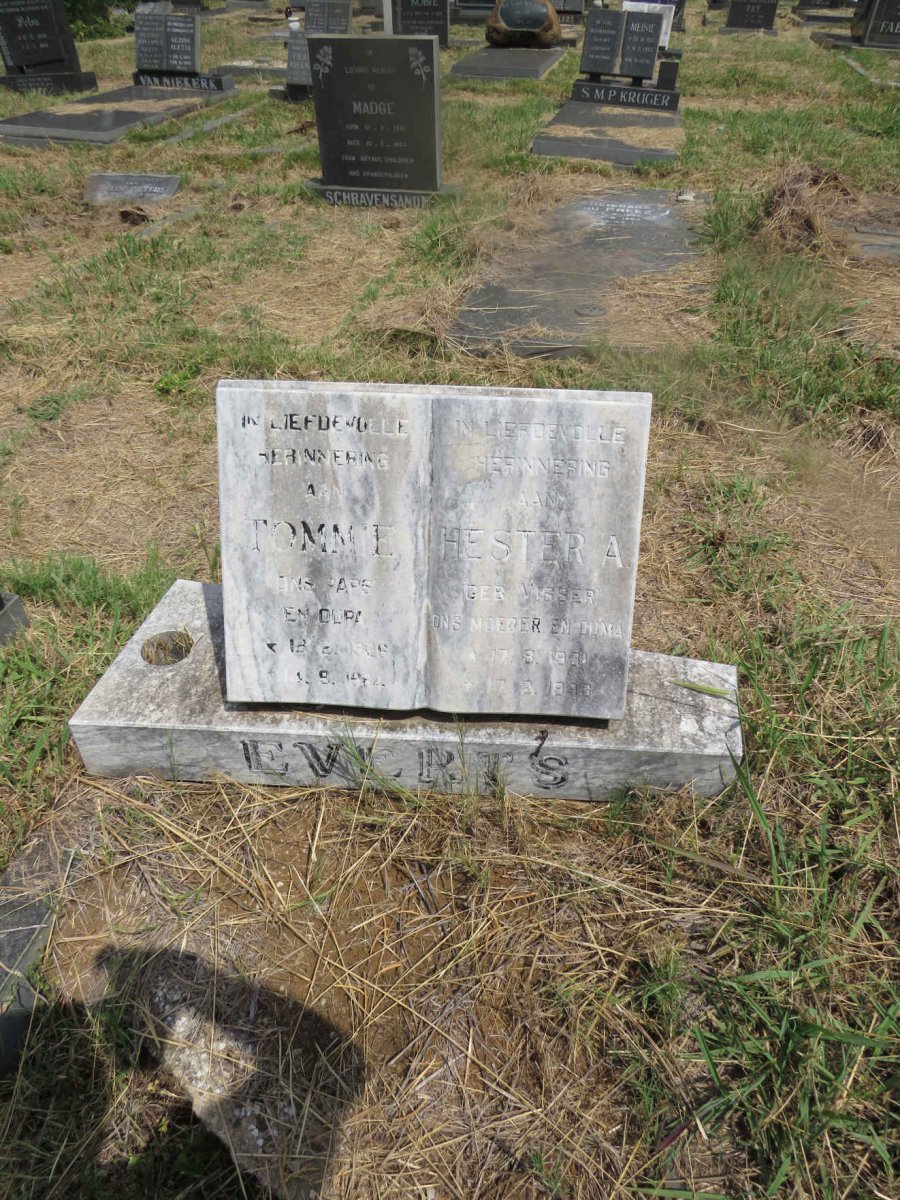 EVERTS Tommie 1926-1964 & Hester A. VISSER 1931-1993 