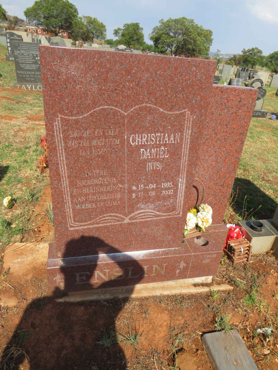 ENSLIN Christiaan Daniel 1935-2002