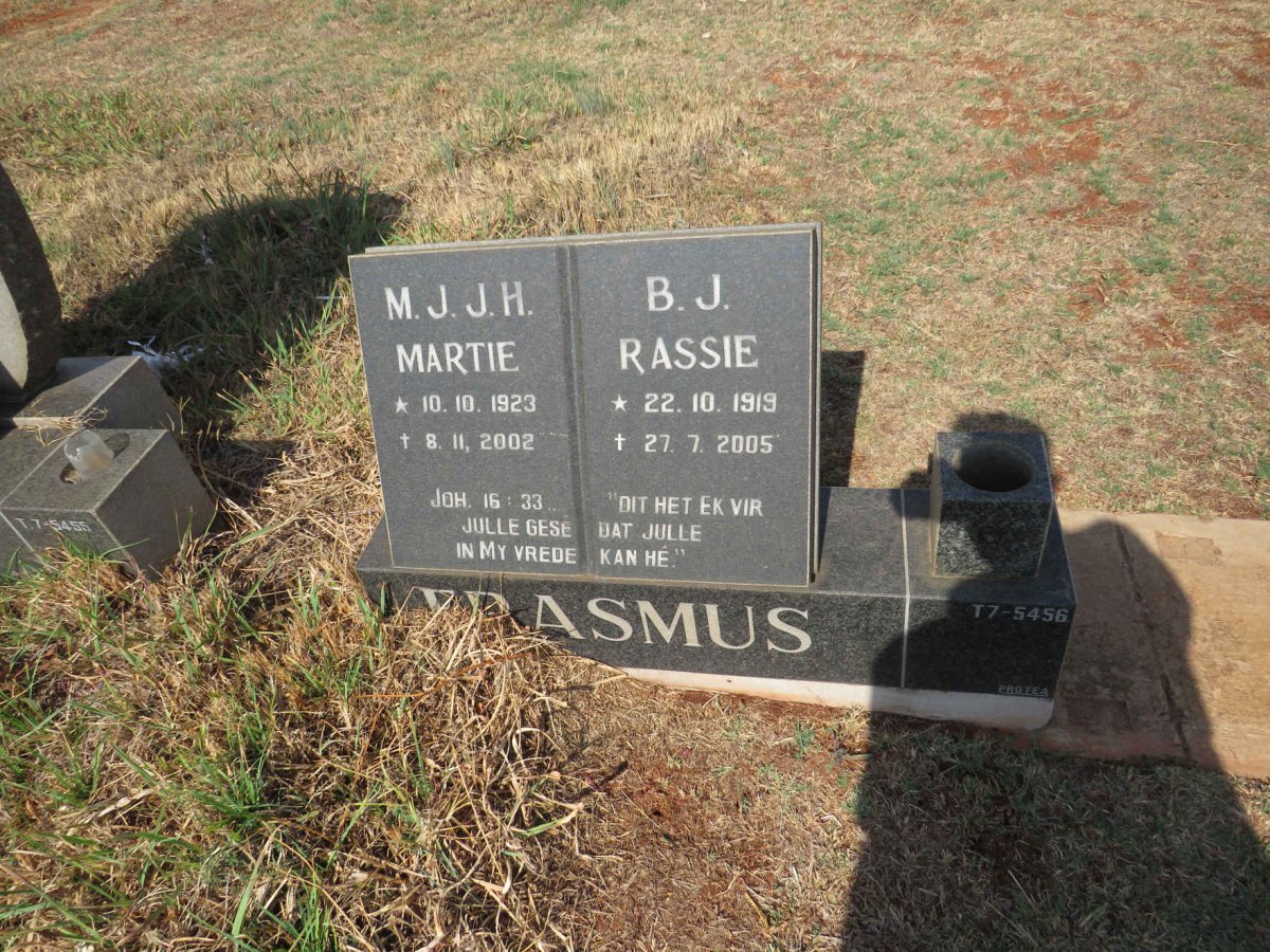 ERASMUS B.J. 1919-2005 & M.J.J.H. 1923-2002