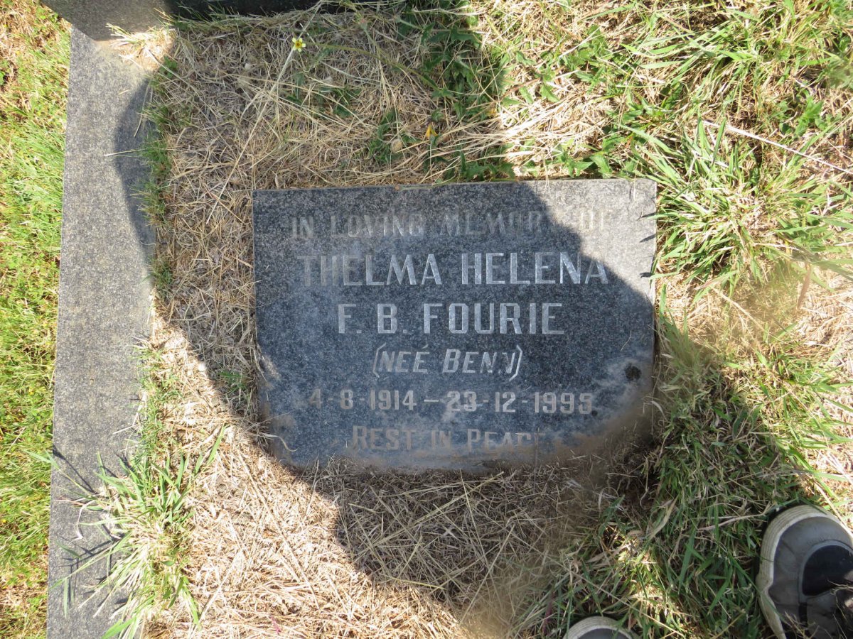 FOURIE Willem Stephanus 1909-1968 & Thelma Helena F.B. BENN 1914-1999 _2