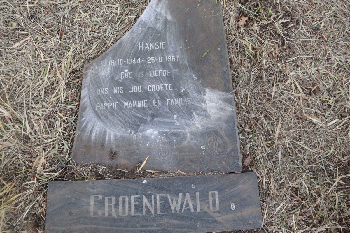 GROENEWALD Hansie 1944-1967