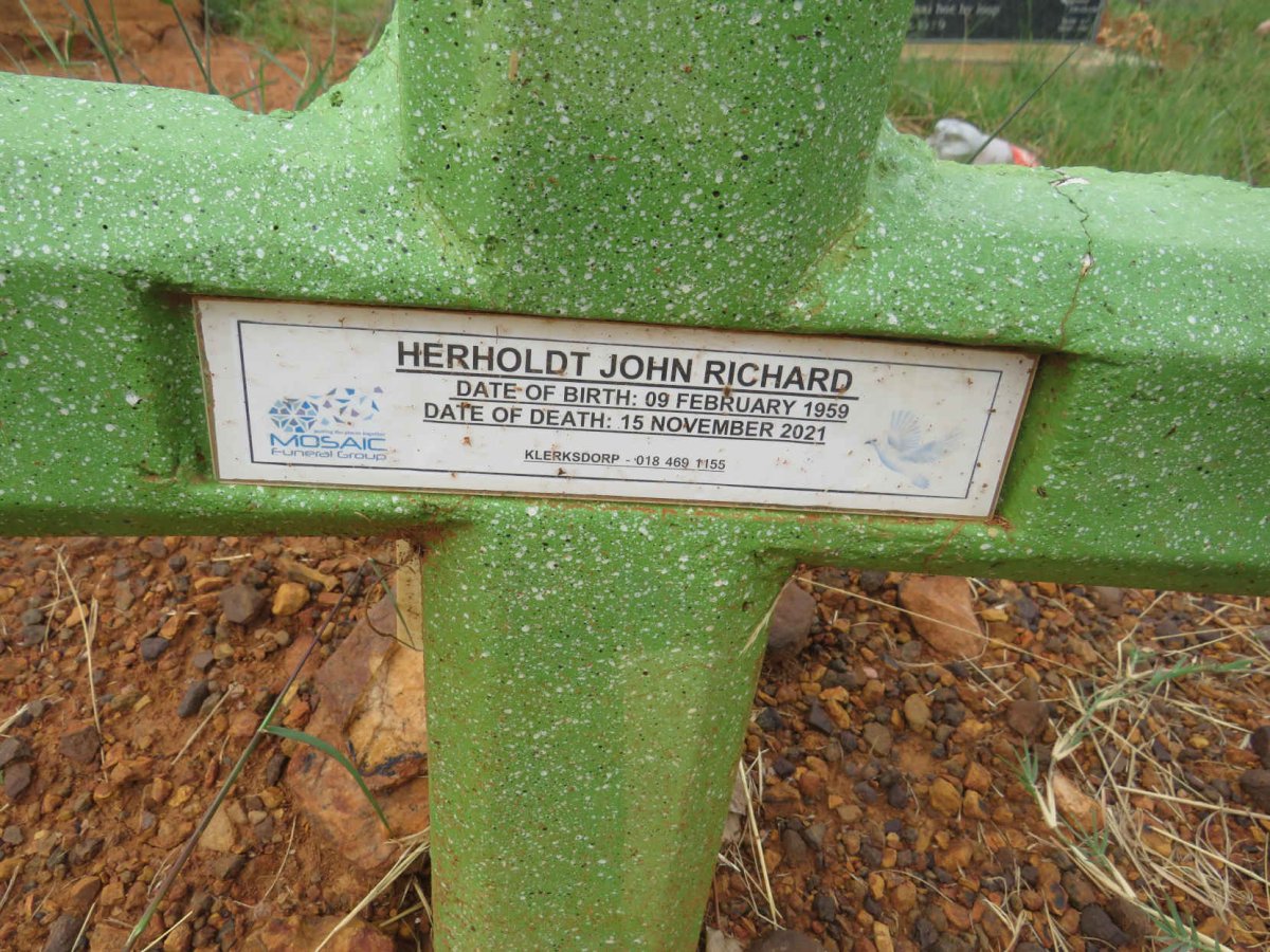 HEROLDT John Richard 1959-2021