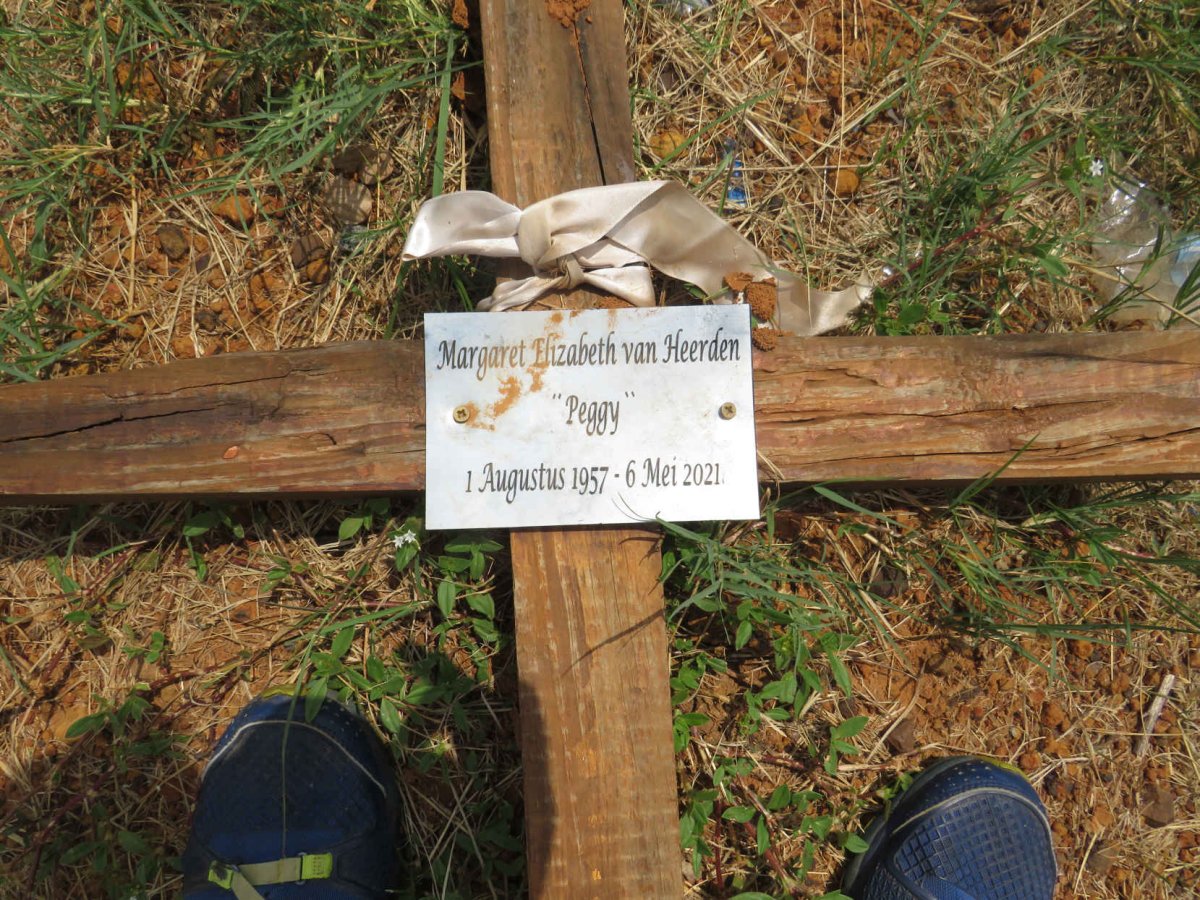 HEERDEN Margaret Elizabeth, van 1957-2021
