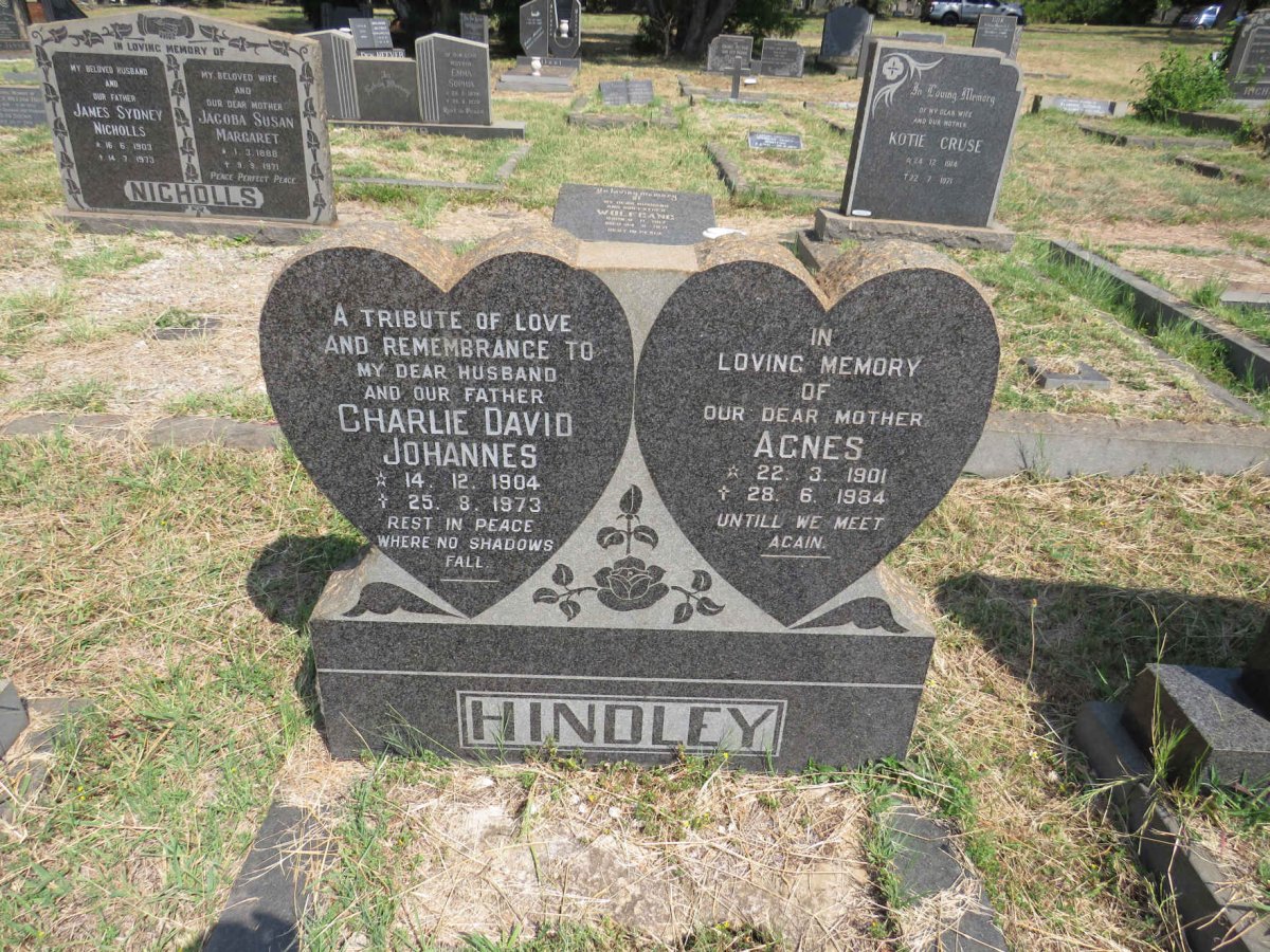 HINDLEY Charlie David Johannes 1904-1973 & Agnes 1901-1984