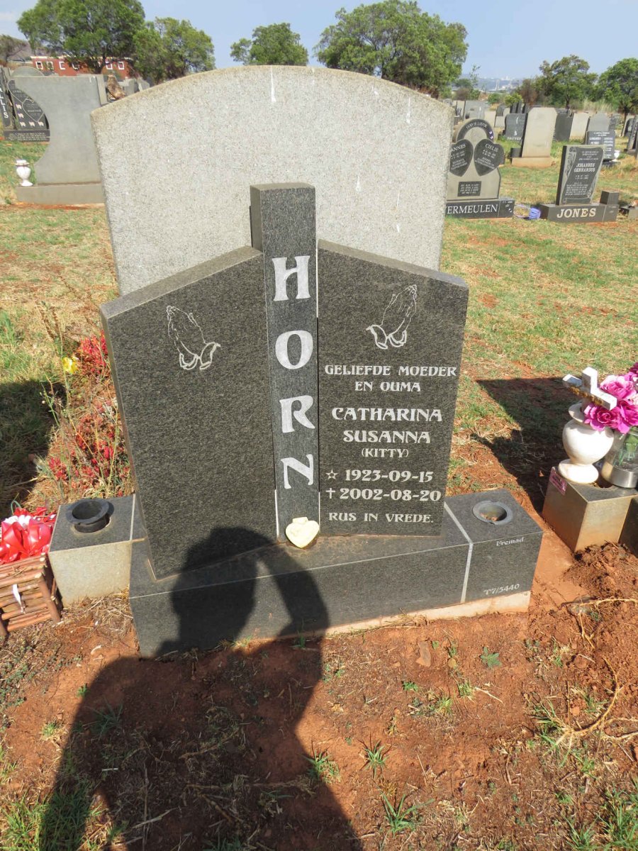 HORN Catharina Susanna 1923-2002