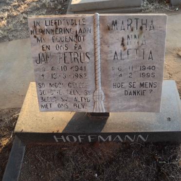 HOFFMANN Jan Petrus 1941-1982 & Martha Anna Aletta 1940-1995
