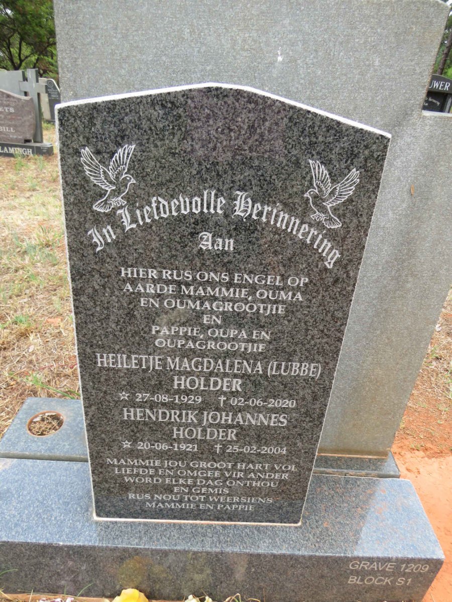 HOLDER Hendrik Johannes 1921-2004 & Heiletje Magdalena LUBBE 1929-2020