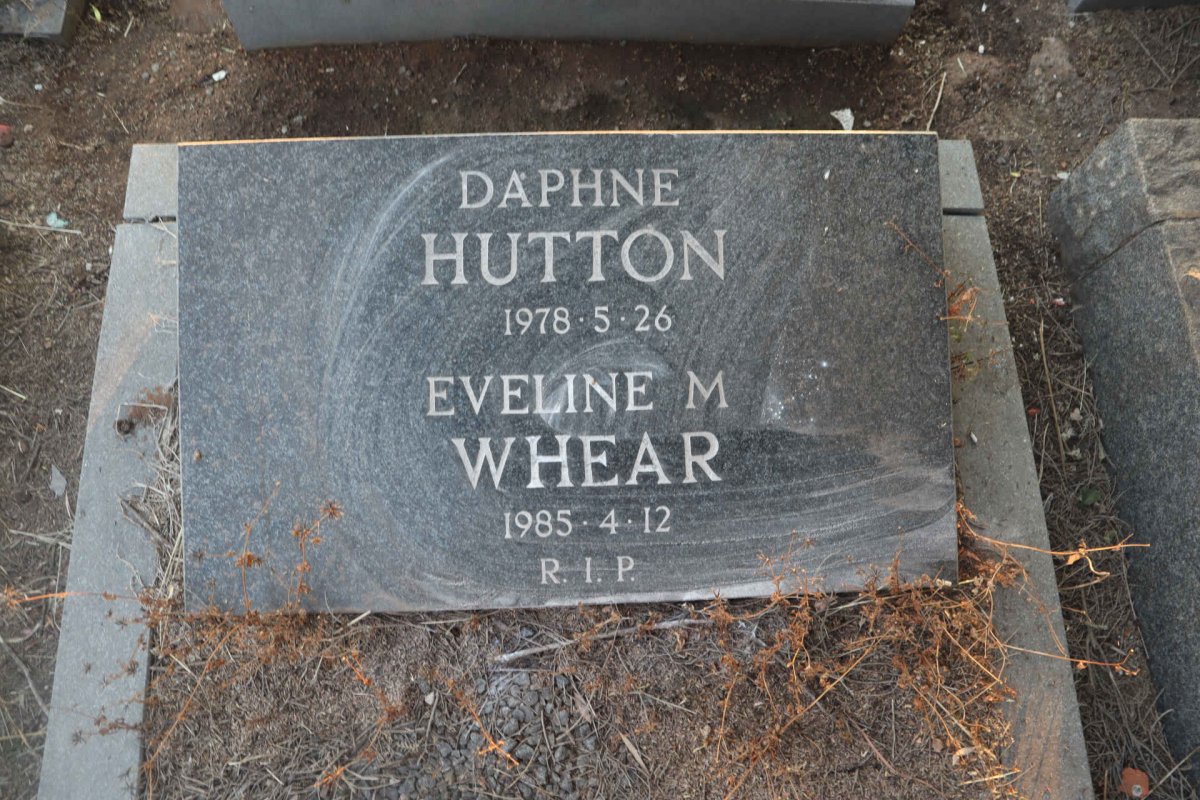 HUTTON Daphne -1978 :: WHEAR Eveline M. -1985