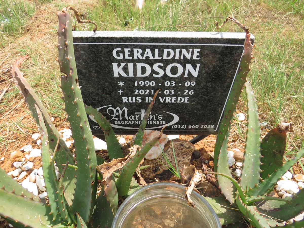 KIDSON Geraldine 1990-2021