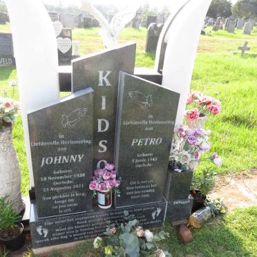 KIDSON Johnny 1938-2021 & Petro 1945-