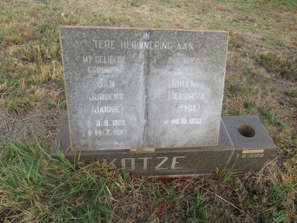 KOTZE Jan Jurgens 1929-1997 & Johanna Hendrina 1953-