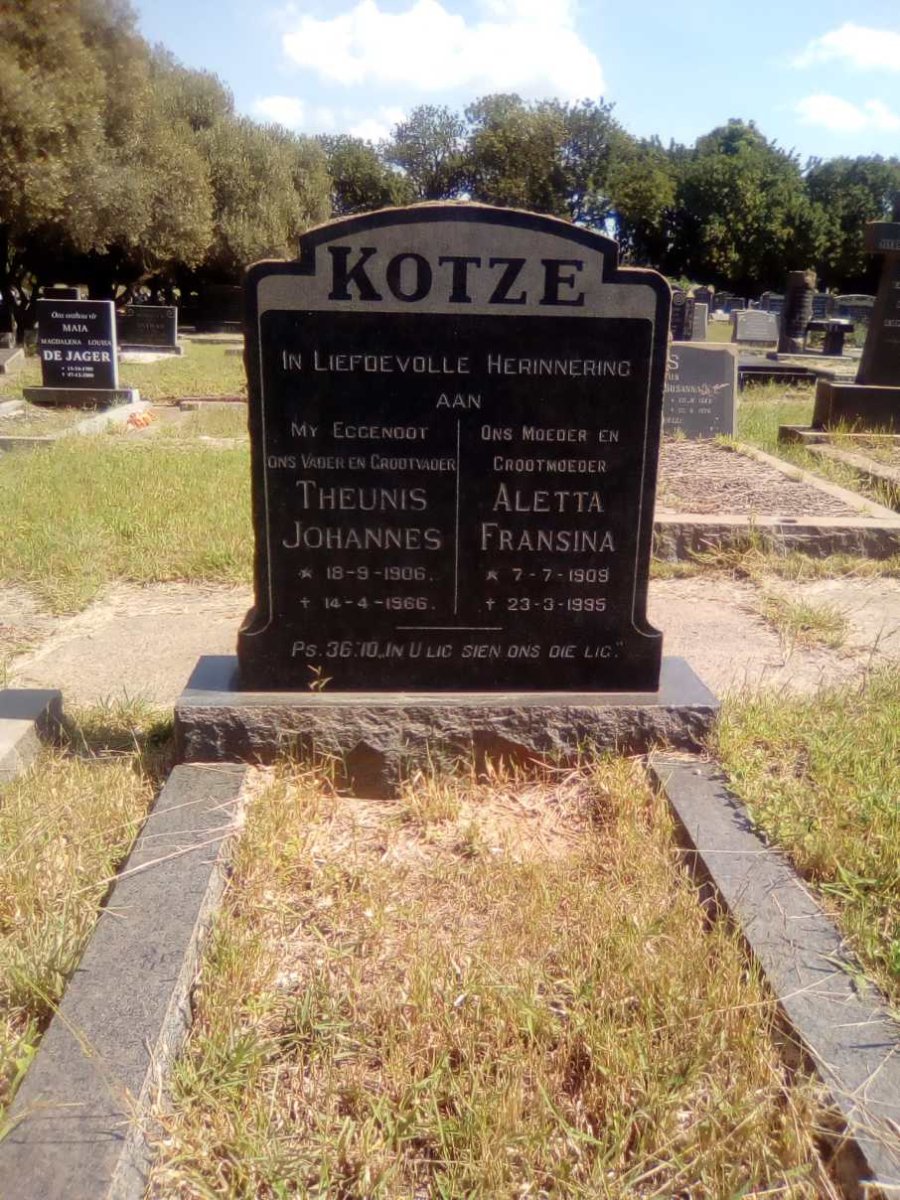 KOTZE Theunis Johannes 1906-1966 &amp; Aletta Fransina 1909-1995