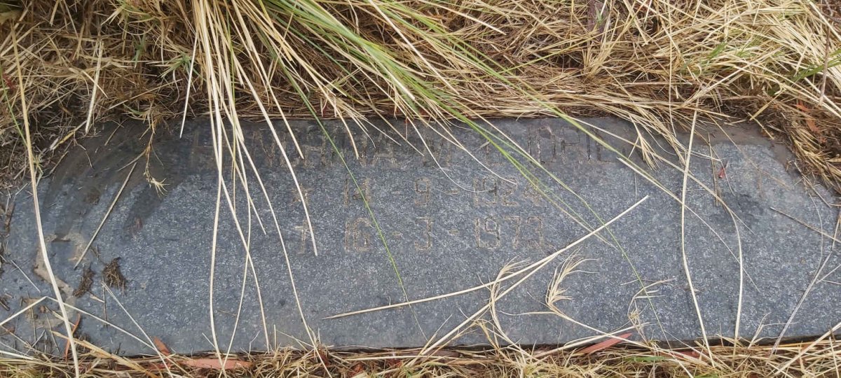 PLESSIS Hendriena M., du 1924-1973