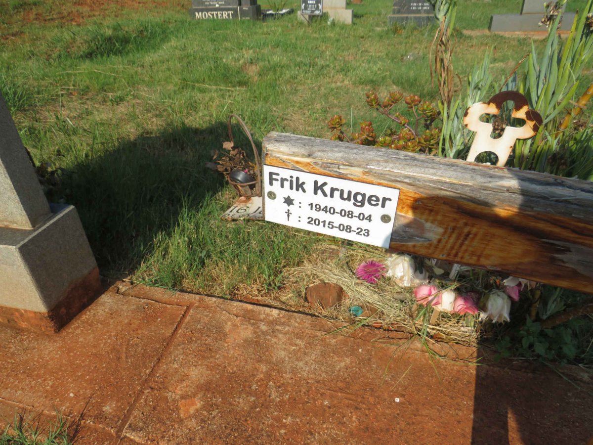 KRUGER Frik 1940-2015 & Anne 1939-2022 _1