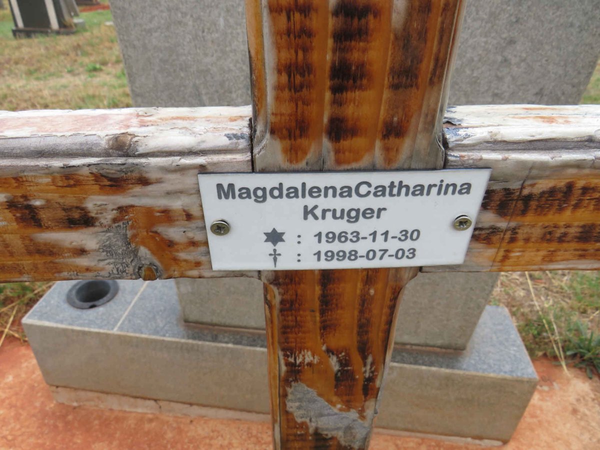 KRUGER Magdalena Catharina 1963-1998