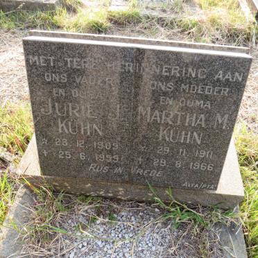 KUHN Jurie J. 1909-1959 & Martha M. 1911-1966