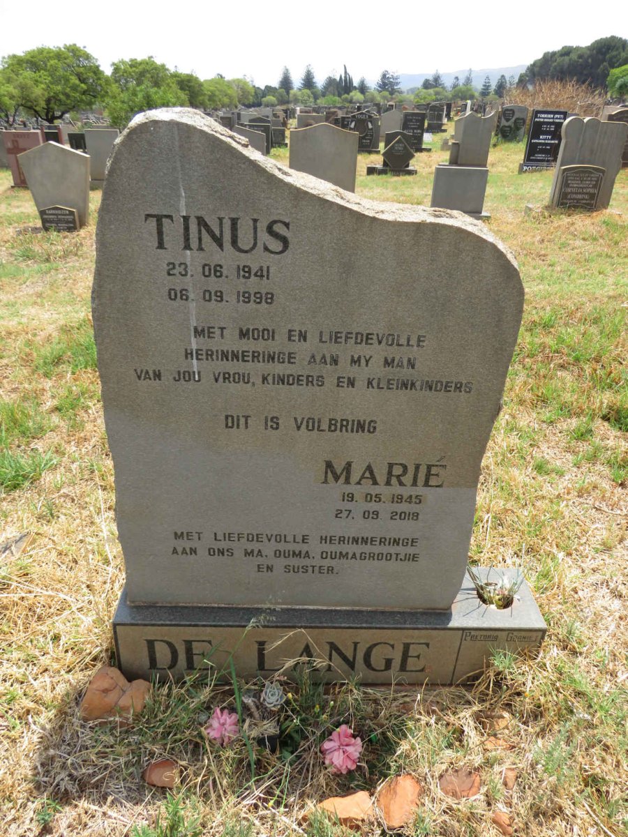 LANGE Tinus, de 1941-1998 & Marie 1945-2018