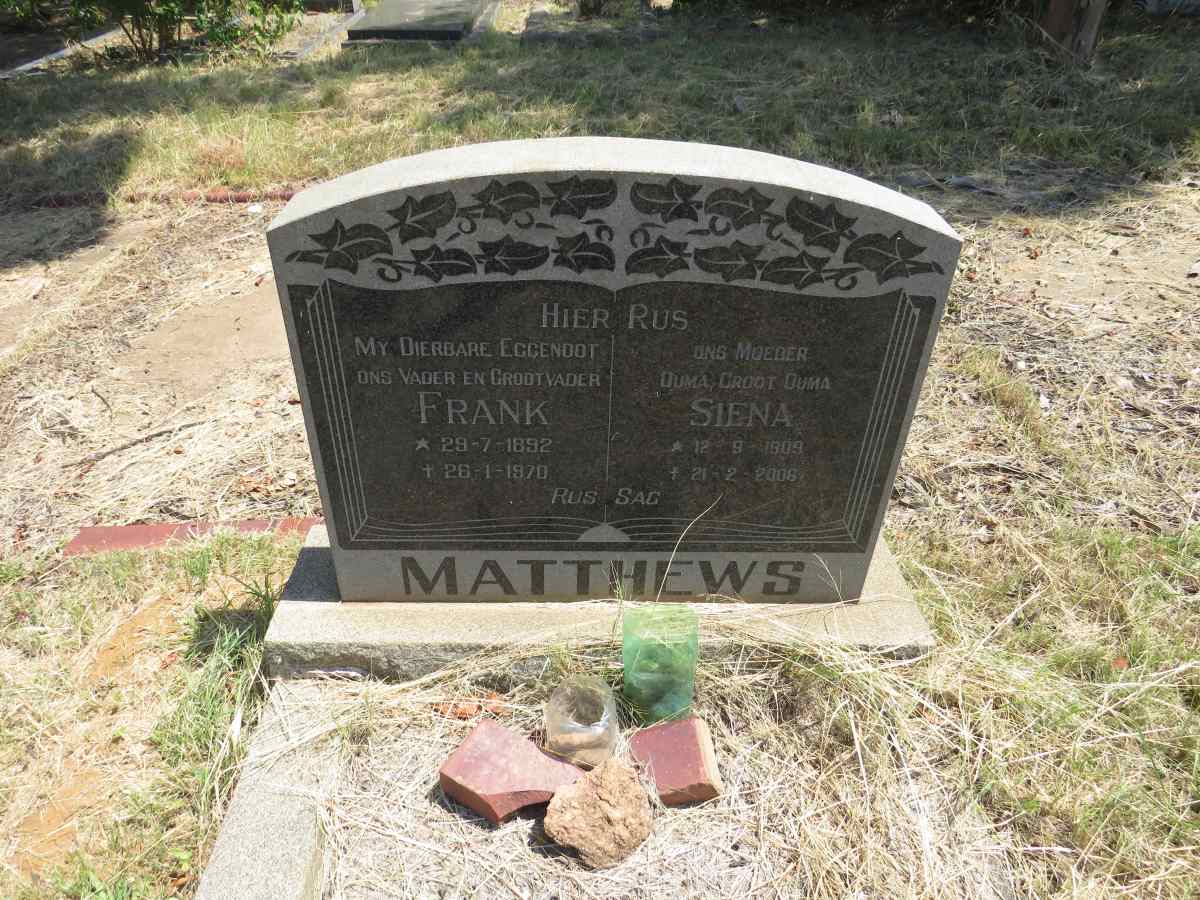 MATTHEWS Frank 1892-1970 & Siena 1909-2006