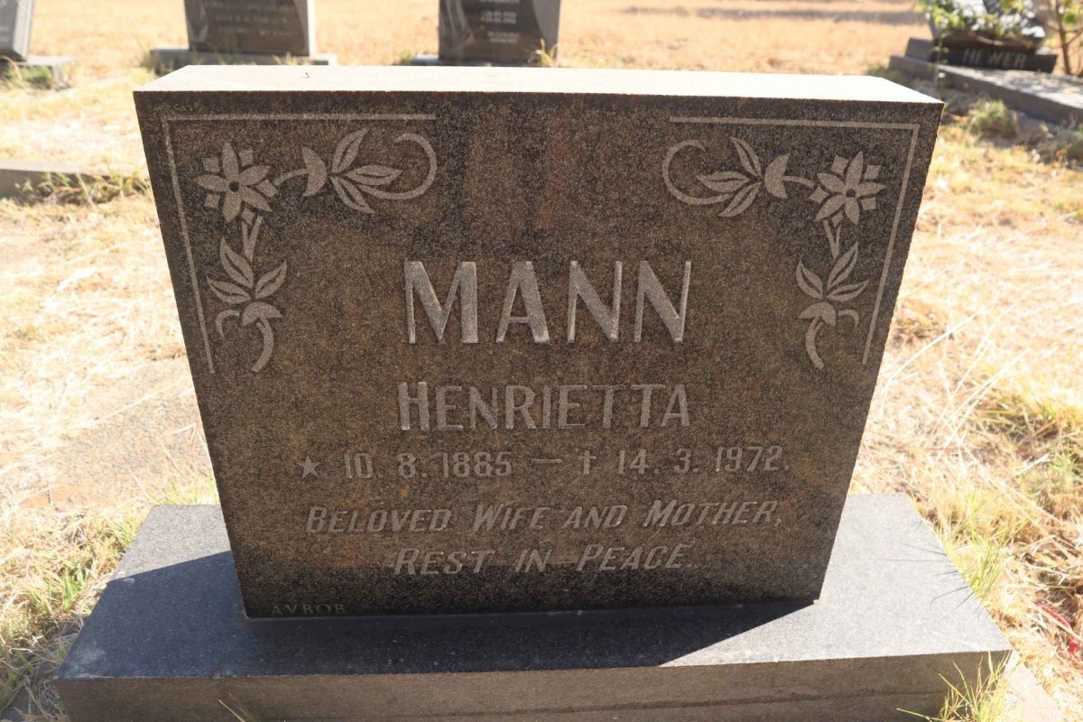 MANN Henrietta 1885-1972