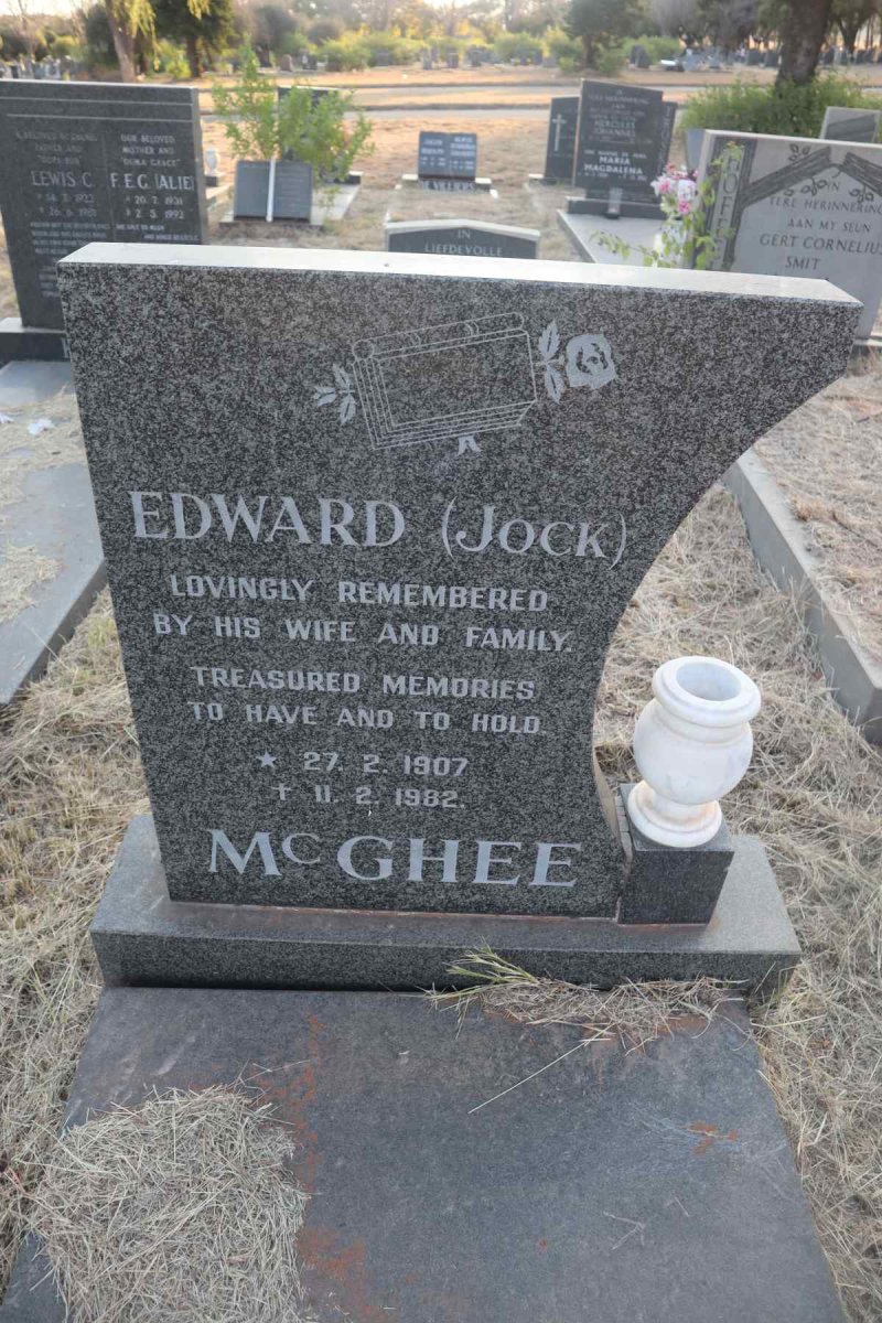 MCGHEE Edward 1907-1982