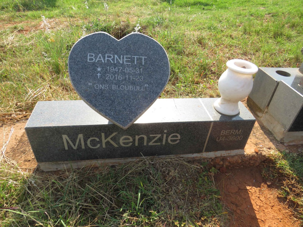 MCKENZIE Barnett 1947-2016