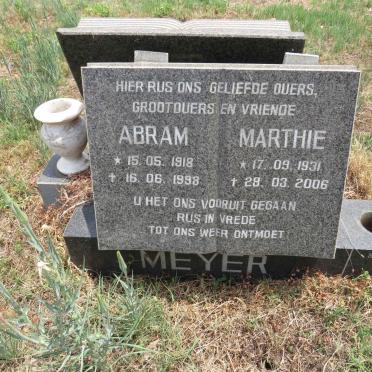 MEYER Abram 1918-1998 & Marthie 1931-2006