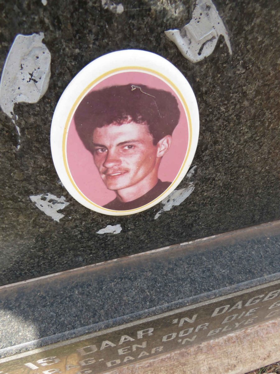MERWE Phillip, van der 1972-2000 _2
